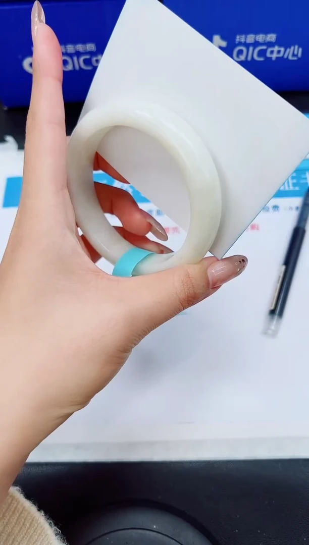 未镶嵌手镯和田玉HT2-60.5