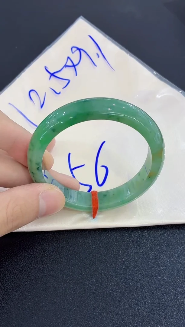 未镶嵌手镯翡翠翡翠手镯56