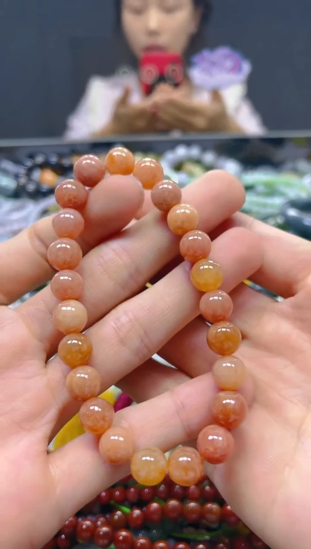 颈饰未镶嵌翡翠8MM/X/翡翠A货，一件也是批发价