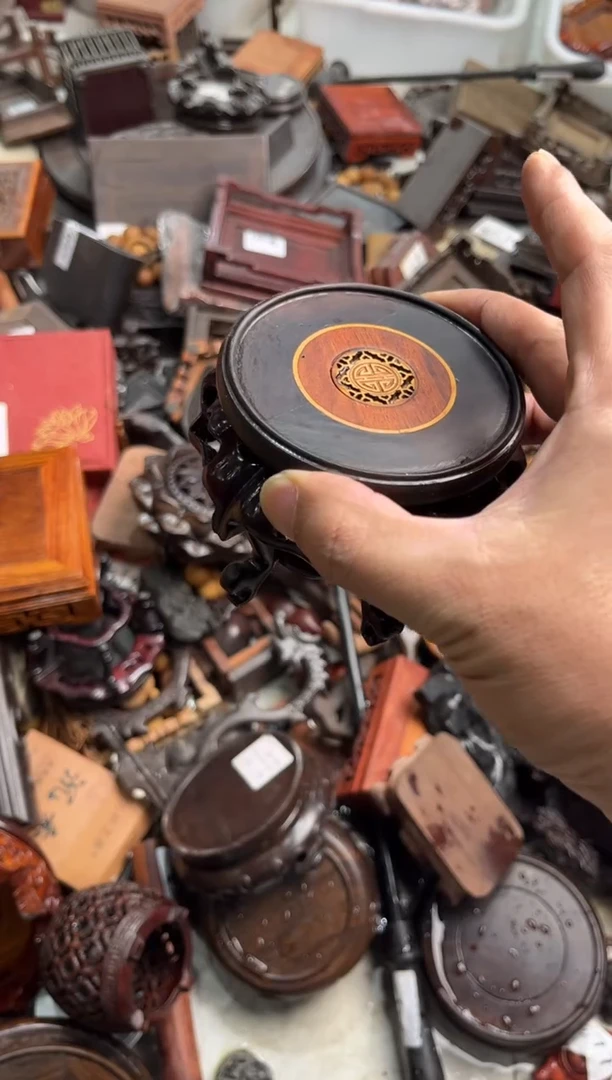 木飞****）红酸枝黄杨小香几 小号 4个