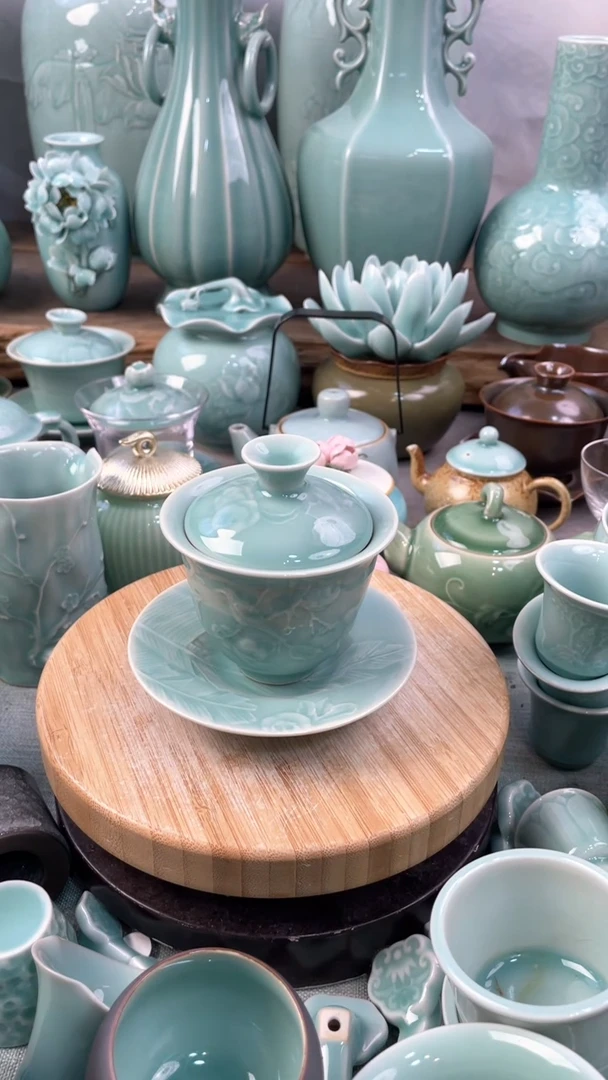 【闪购商品】特价 微瑕 慧仙青瓷 限时福利放漏