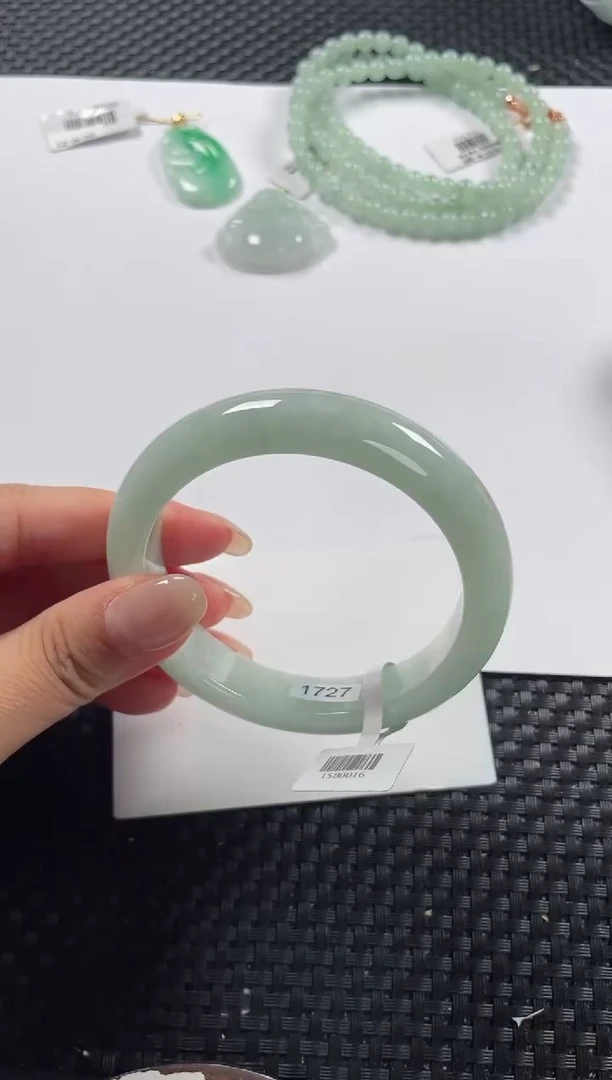 未镶嵌手镯翡翠基地发货H 8152 60+