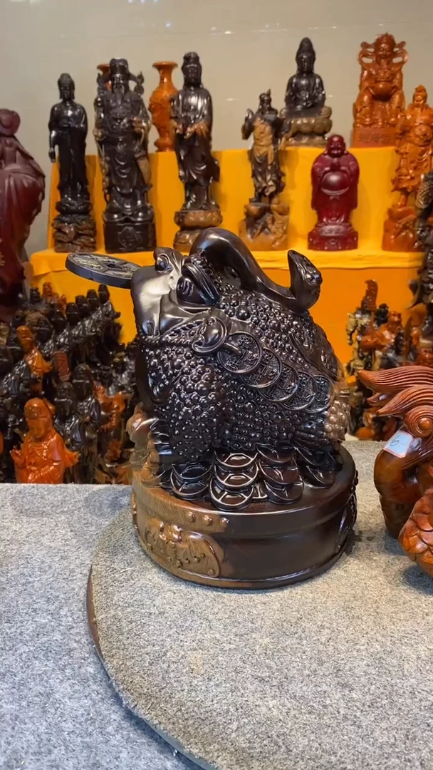 【闪购商品】风车木（黑檀木）木雕金蟾