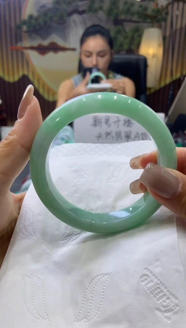 未镶嵌手镯翡翠00004079
