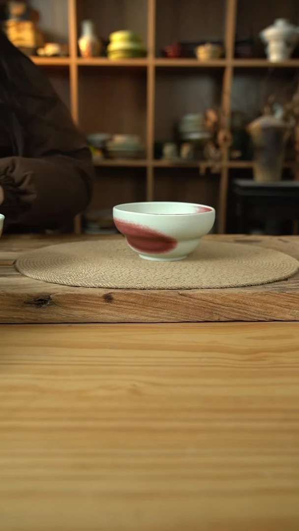 郎红系列的6英寸葫芦汤碗