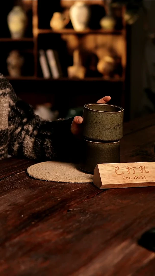 摆件21-31高9口9误差2已打孔瑕疵