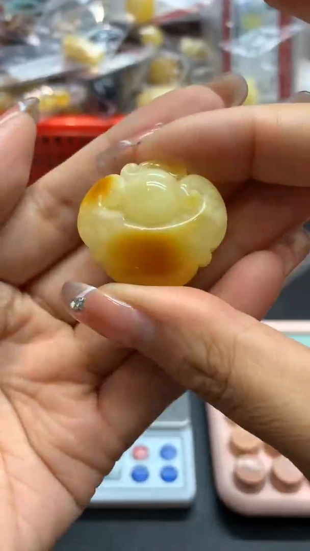 未镶嵌琥珀珠宝奇石2733