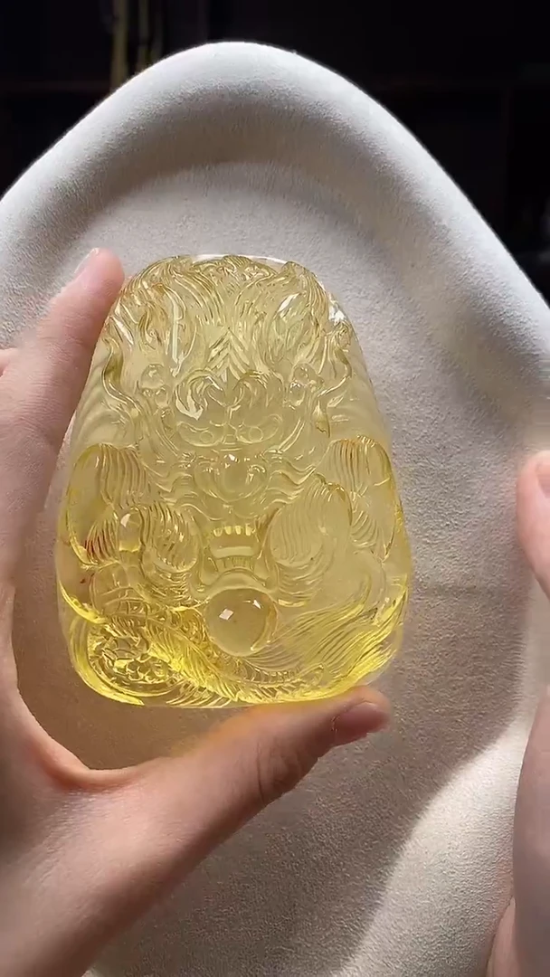 琥珀颈饰未镶嵌吊坠