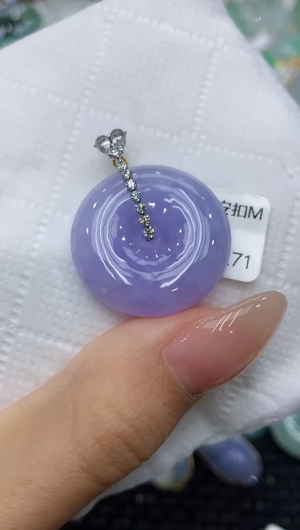 颈饰18K金镶嵌翡翠111111111111