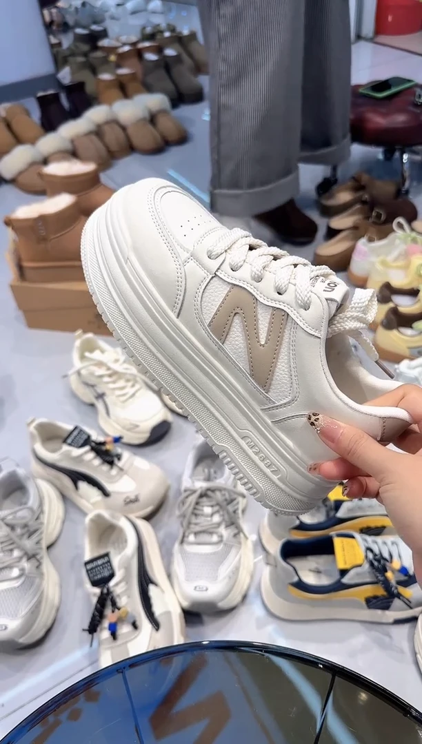 单鞋板鞋 265 卡色39
