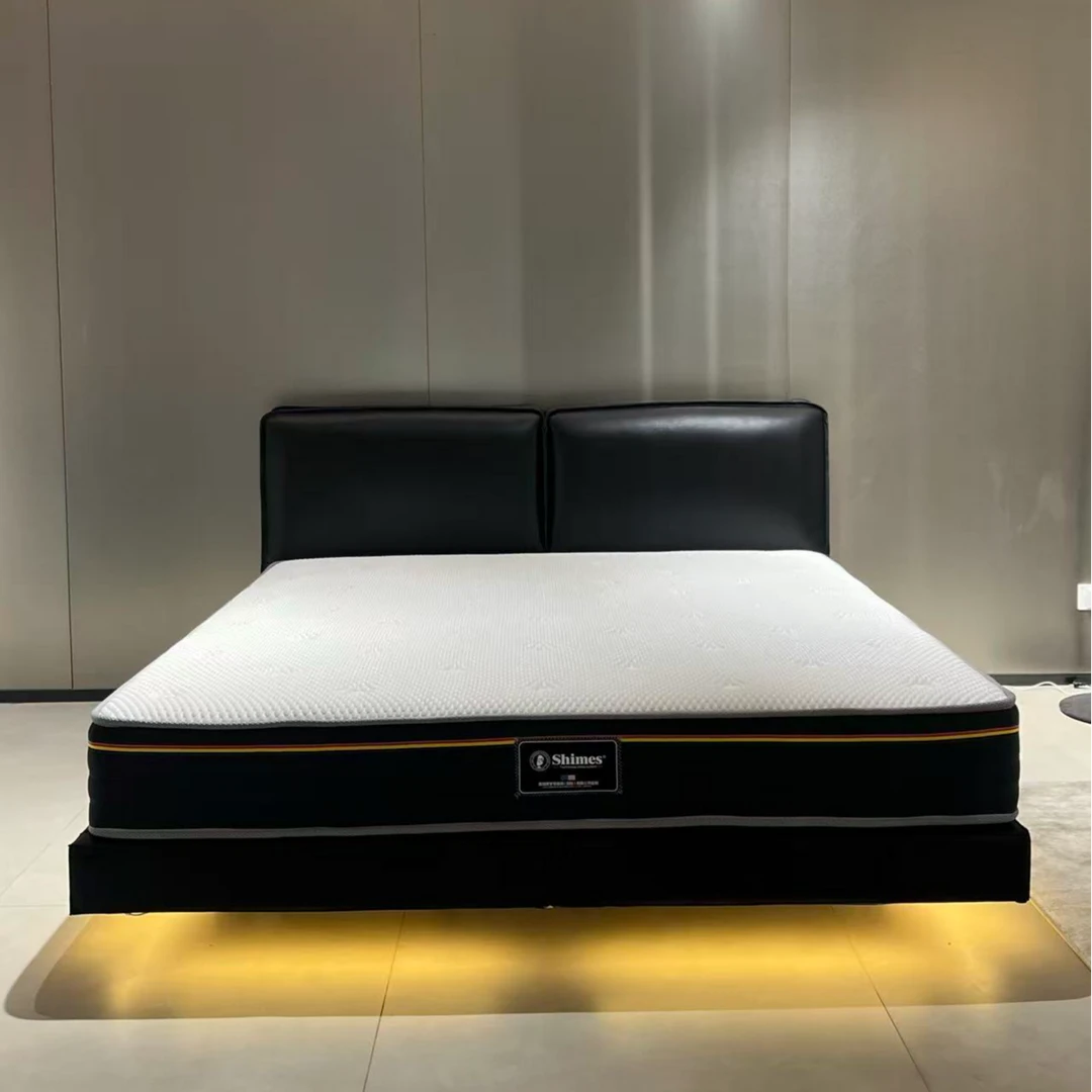 全开边头层牛皮主卧大床简约豆腐块悬浮带灯带