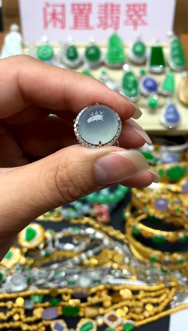 翡翠戒指18K金镶嵌D*496-中国好珍宝