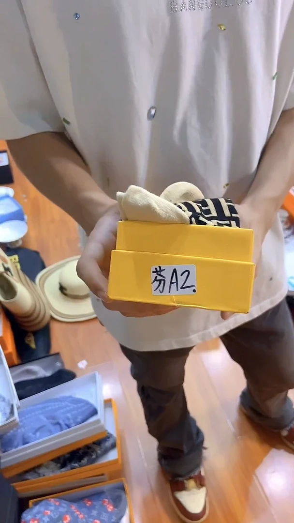 杯鸿辉家品牌瓷器，京东包邮！
