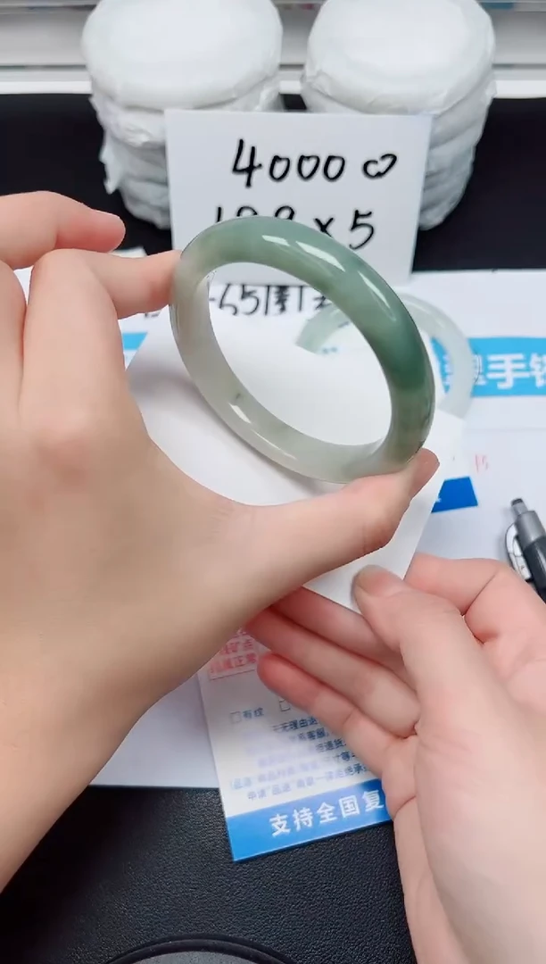 【闪购商品】石英质玉手镯未镶嵌G48-60.3