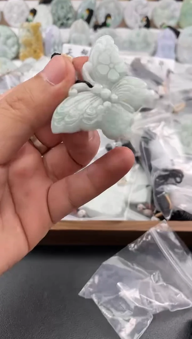 颈饰未镶嵌翡翠25/12/22/.74