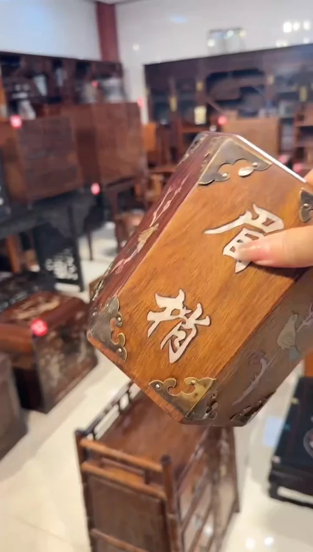 【闪购商品】木木艺喜上眉梢黄笔筒168.8888888
