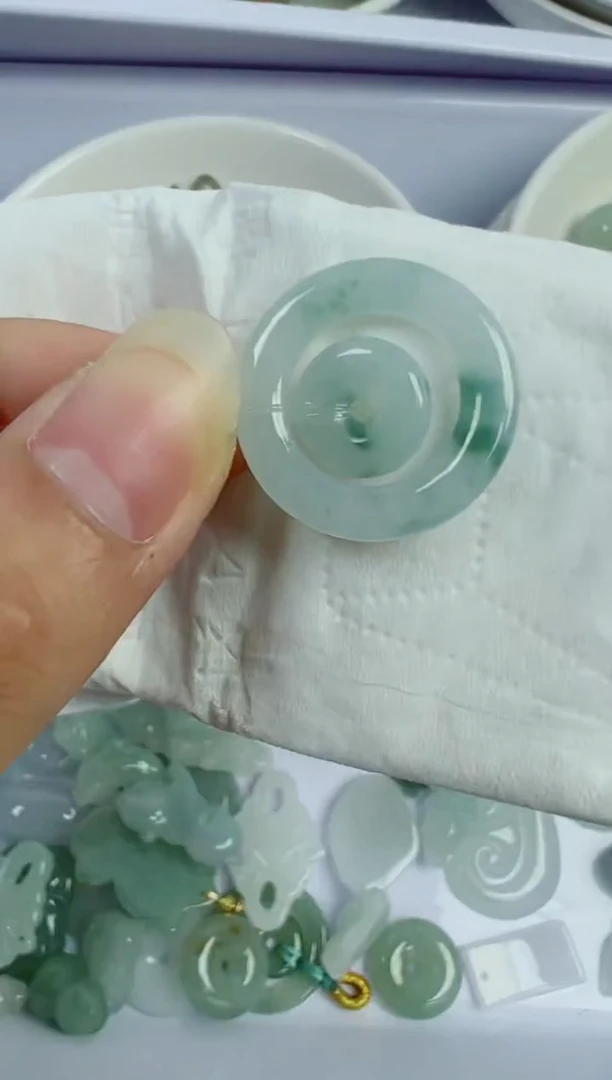 散珠翡翠327号链接，A货翡翠