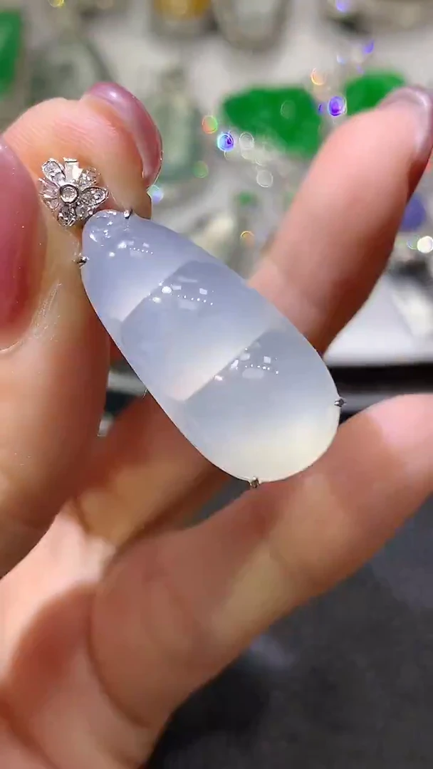 翡翠18K金镶嵌吊坠(不含链)D30