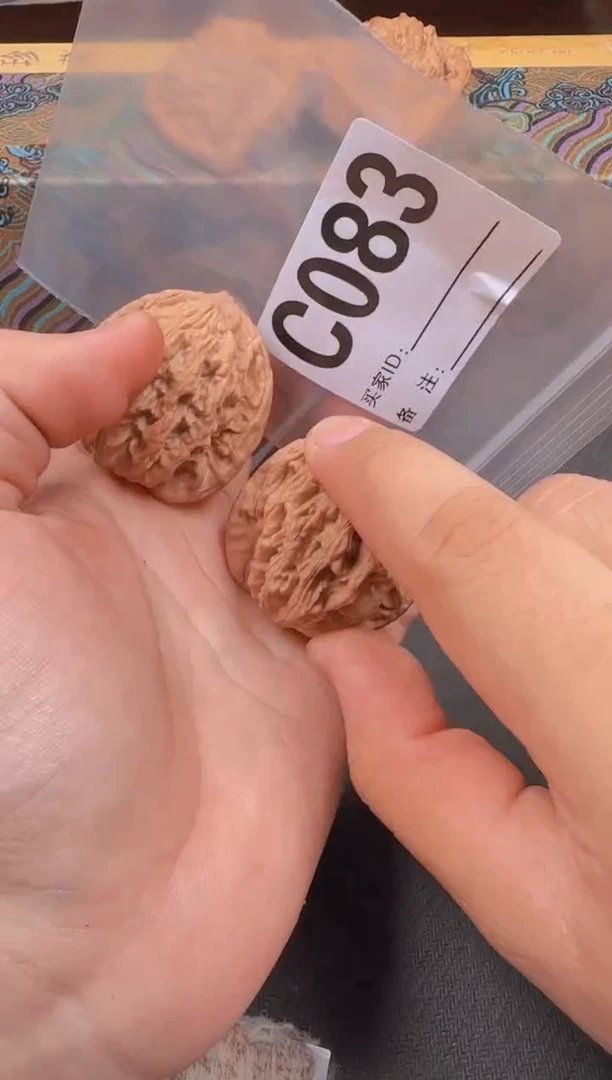 吊坠文玩核桃083麦虎41