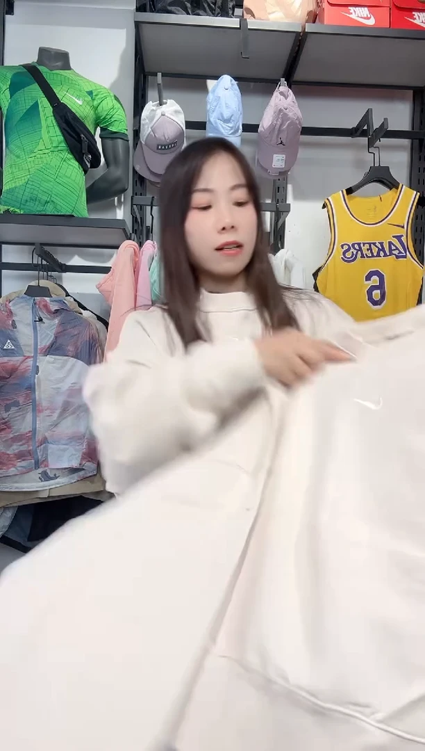 1758  编码 瑕疵款直播间过款为准 尺码