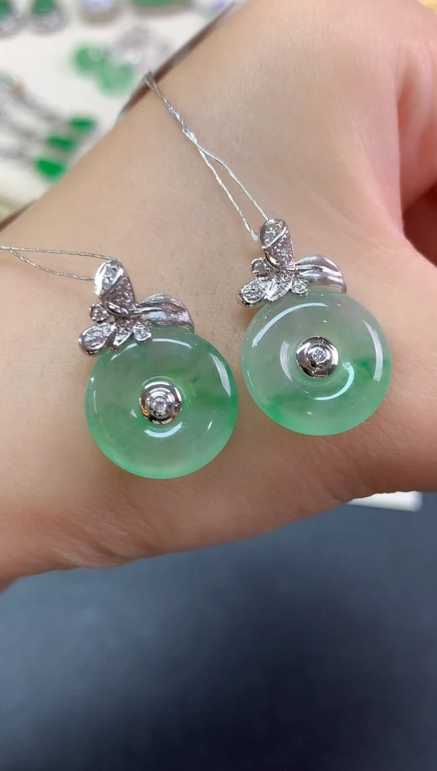 吊坠(不含链)18K金镶嵌翡翠吊坠(不含链)|2980多样性发其一