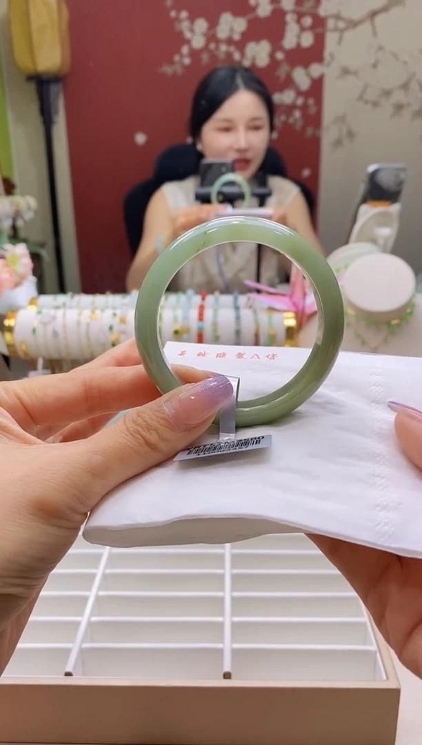 未镶嵌手镯翡翠83号55.0/12.3*7.6