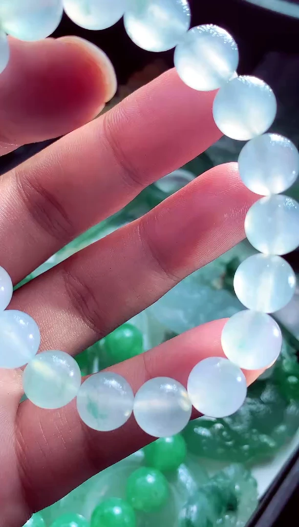 未镶嵌定制翡翠枫*?翡翠毛货定制