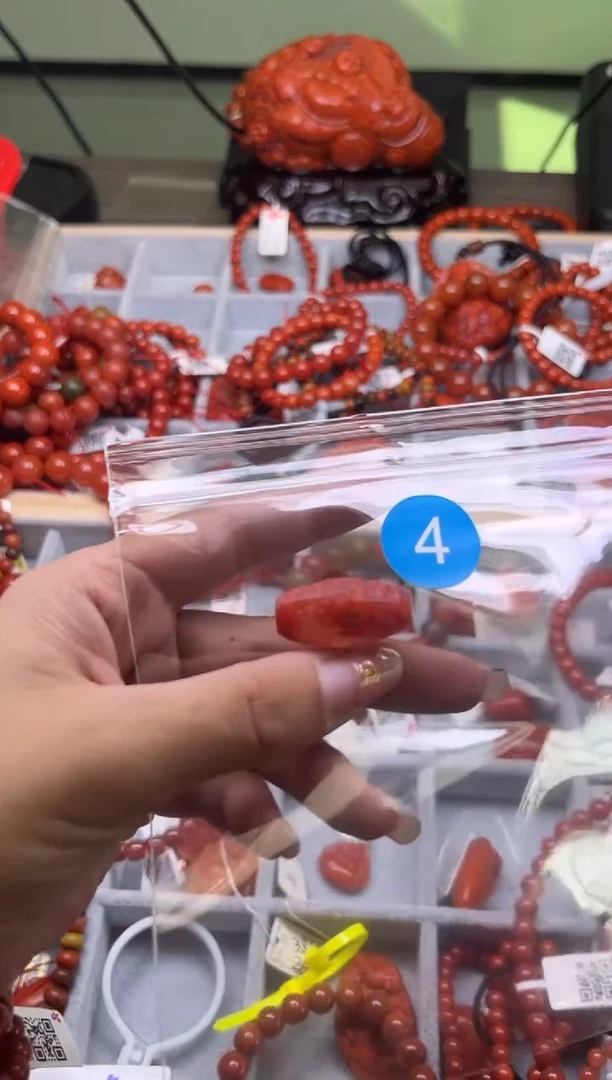 【闪购商品】南红玛瑙珠宝奇石未镶嵌4