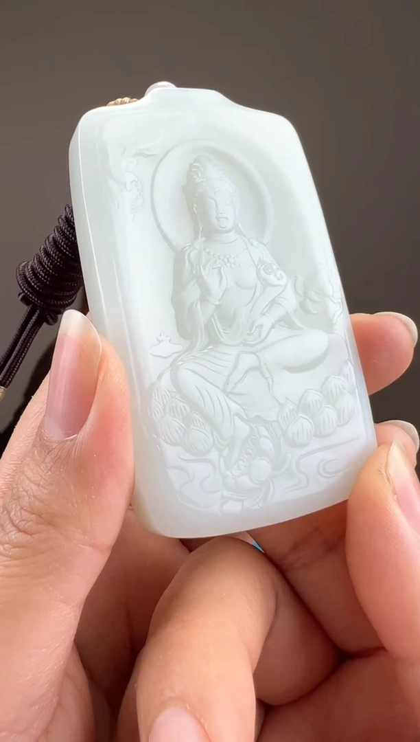 【闪购商品】和田玉颈饰未镶嵌1