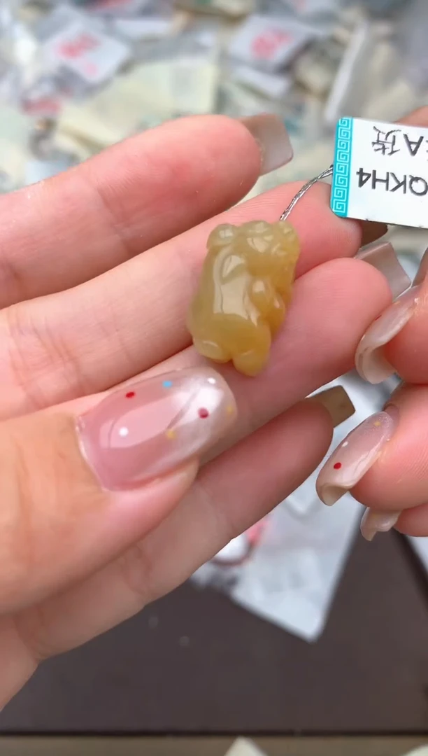 未镶嵌挂件翡翠一