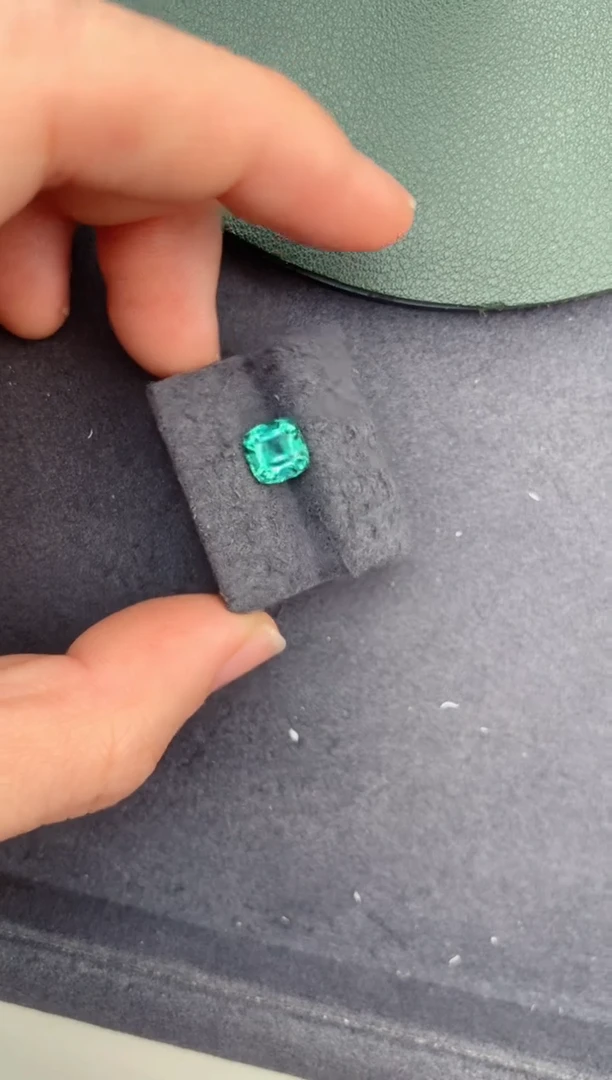 彩色蓝宝石裸石未镶嵌1.8ct碧玺lagoon  DE