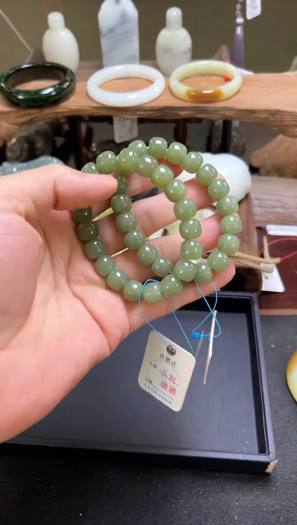 手串未镶嵌和田玉卡10+若羌黄口老型 多样性发一