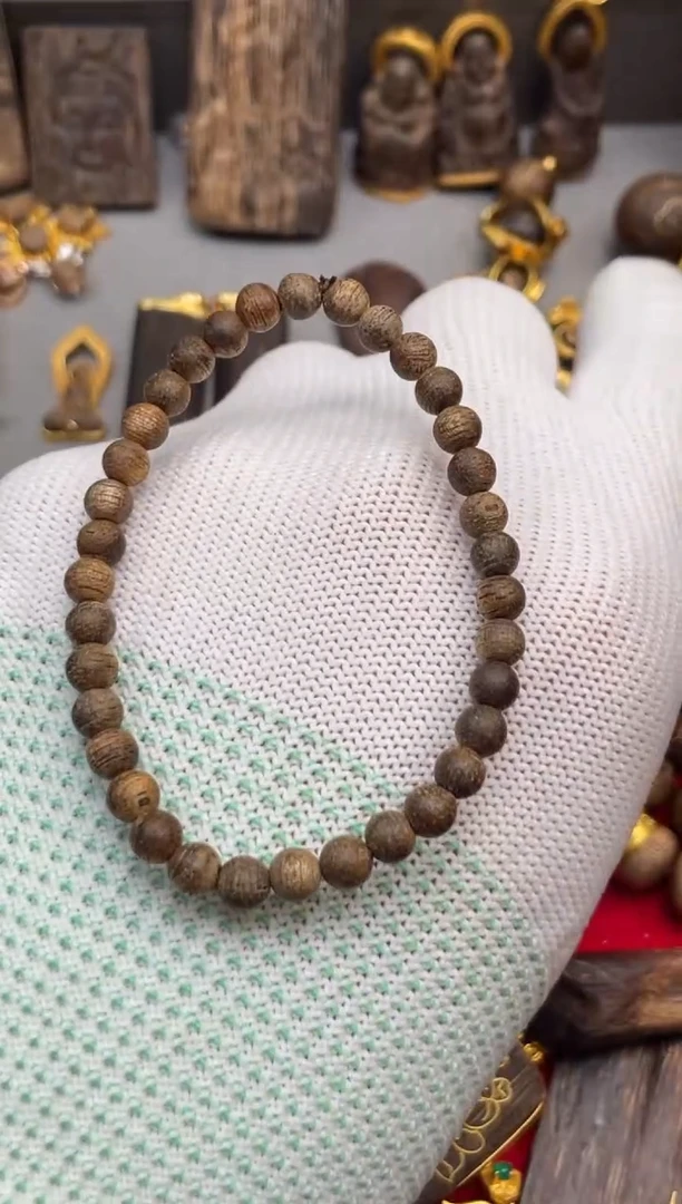 沉香吊坠沉香吊坠1