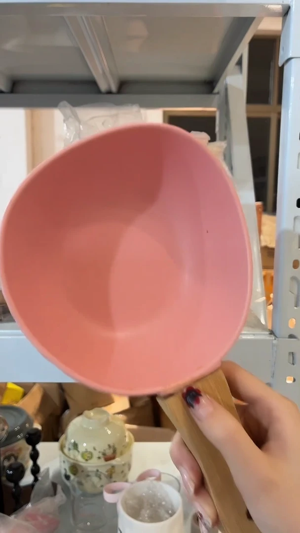 瓷733粉色把手瓢