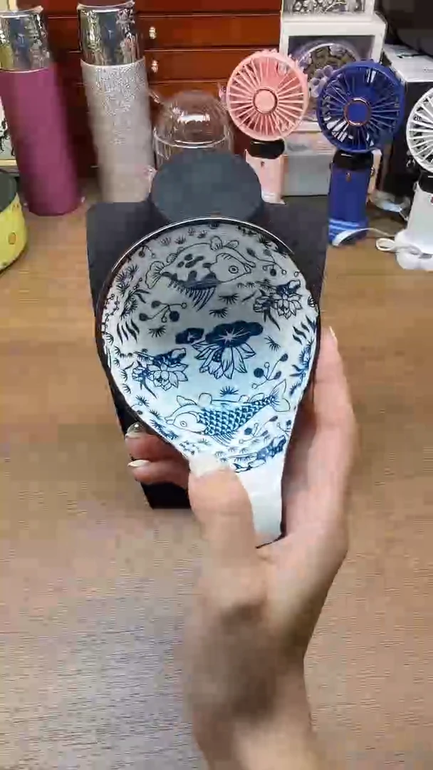 瓷片哈哈哈哈哈哈哈哈哈82