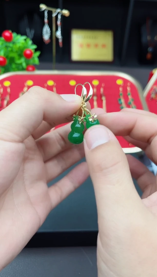 【闪购商品】玛瑙/玉髓耳钉银S925镶嵌213000