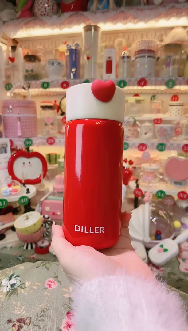【闪购商品】摆件红色保温杯品质好，发货快，放心拍