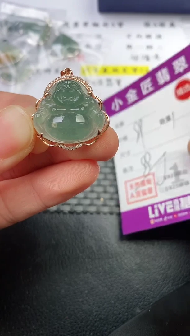 颈饰银S925镶嵌翡翠善*挂件