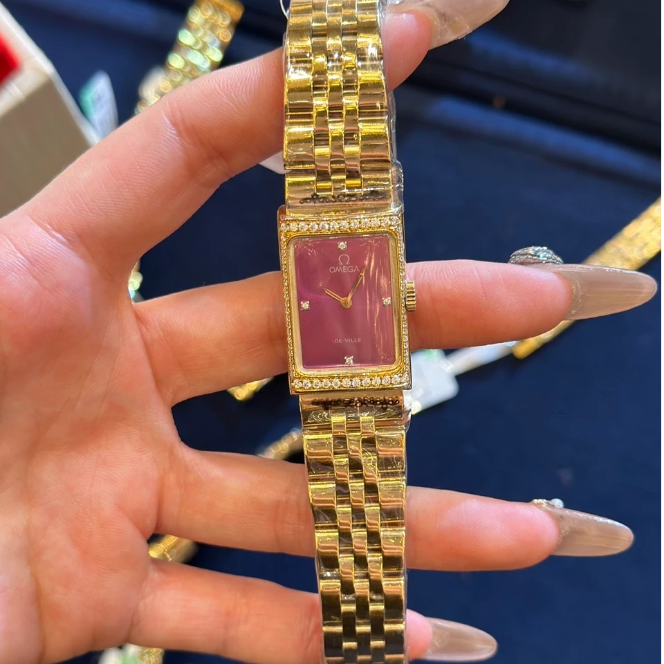 95新 Omega/欧米茄 手动机械表后钻19.5*29mm/公价32999/wh9745