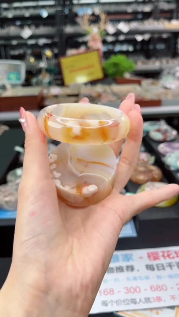 【闪购商品】石英质玉手镯未镶嵌54圈口（赠品镯心）35626