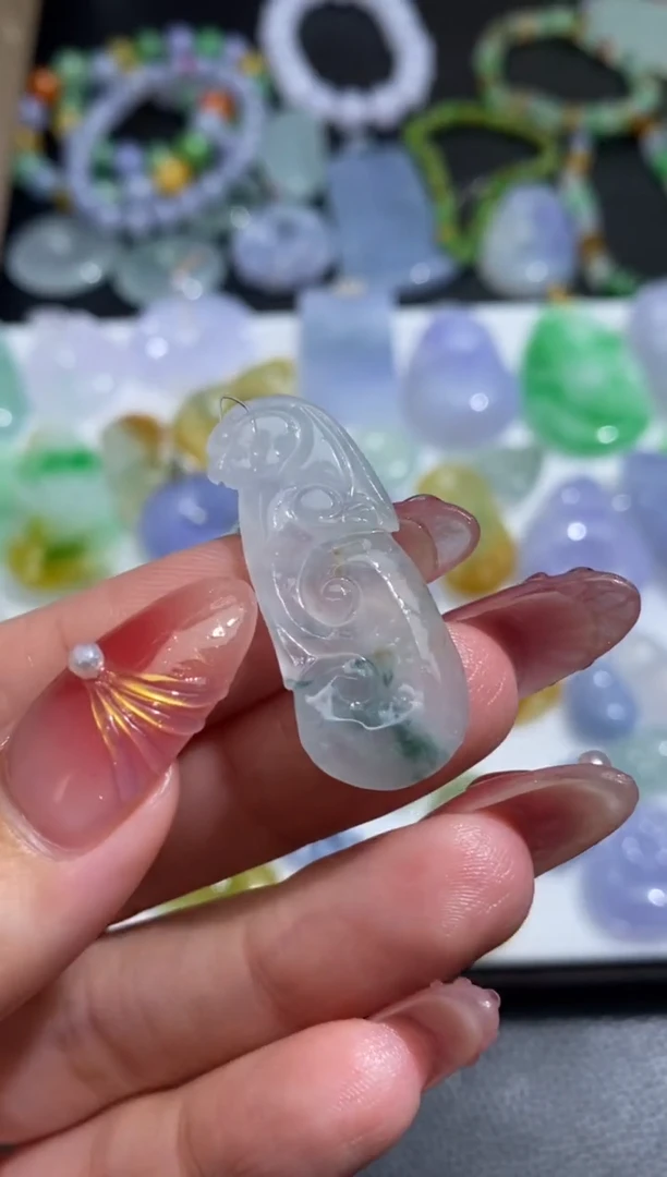 未镶嵌定制翡翠翡翠毛货~