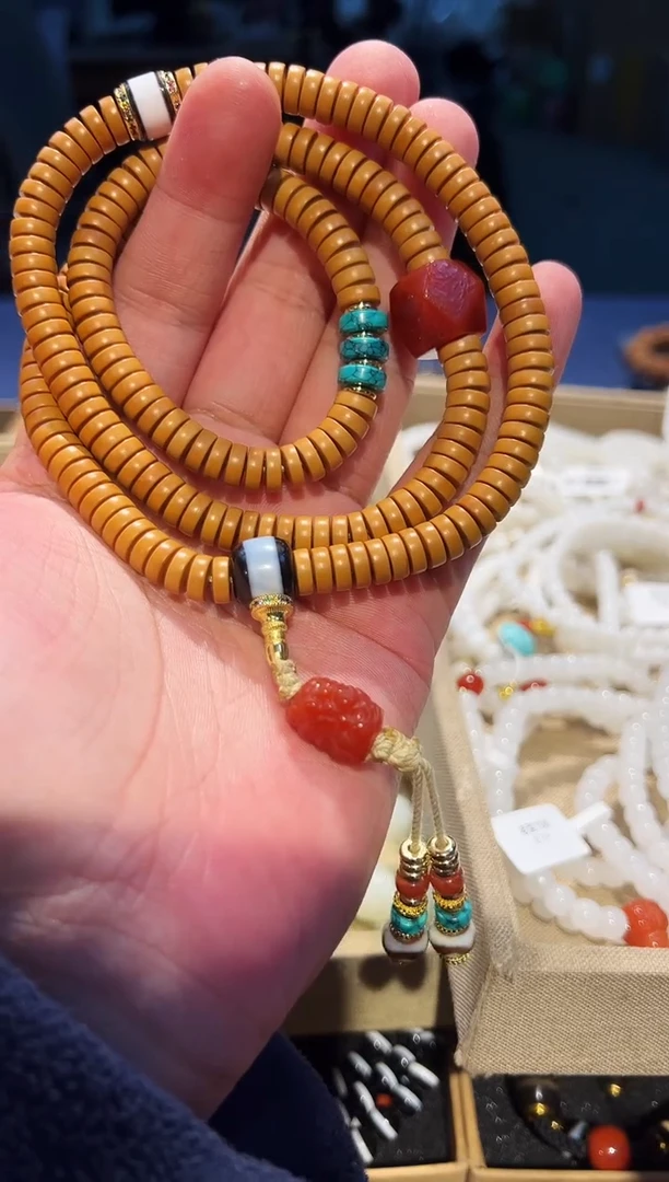 玛瑙/玉髓项链未镶嵌木带宝108