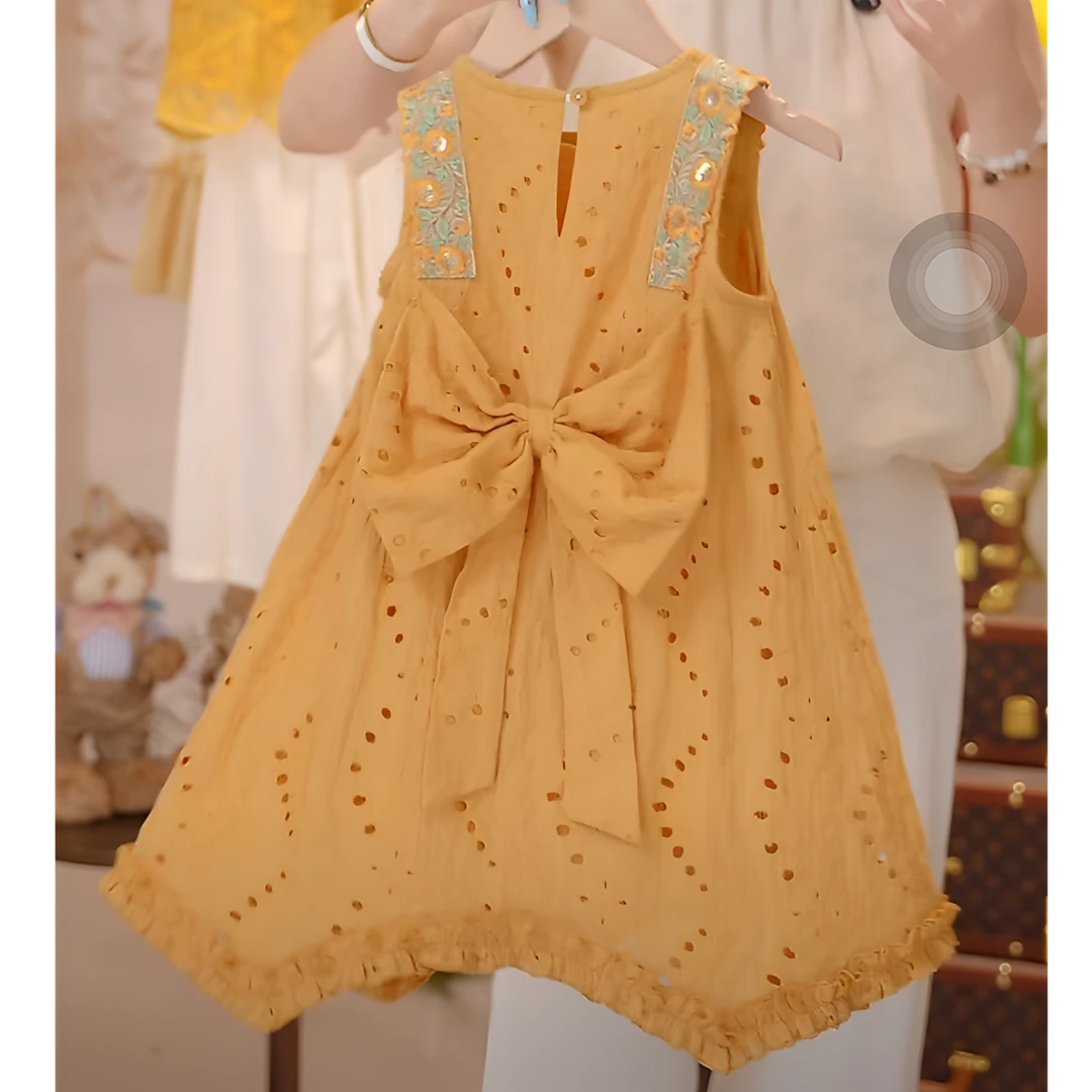 女童2025夏装森系舒适镂空提花连衣裙新款儿童夏季度假风甜美童裙
