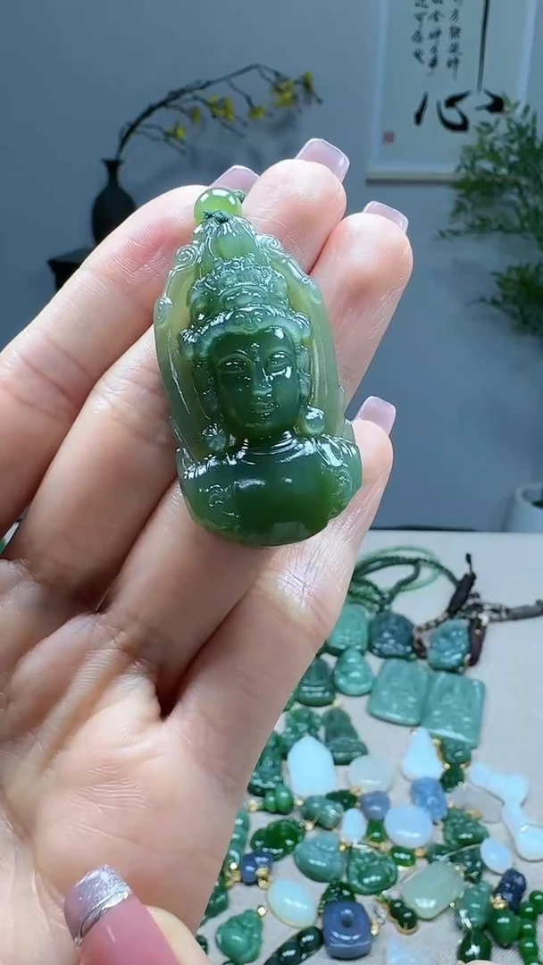 未镶嵌和田玉挂件1