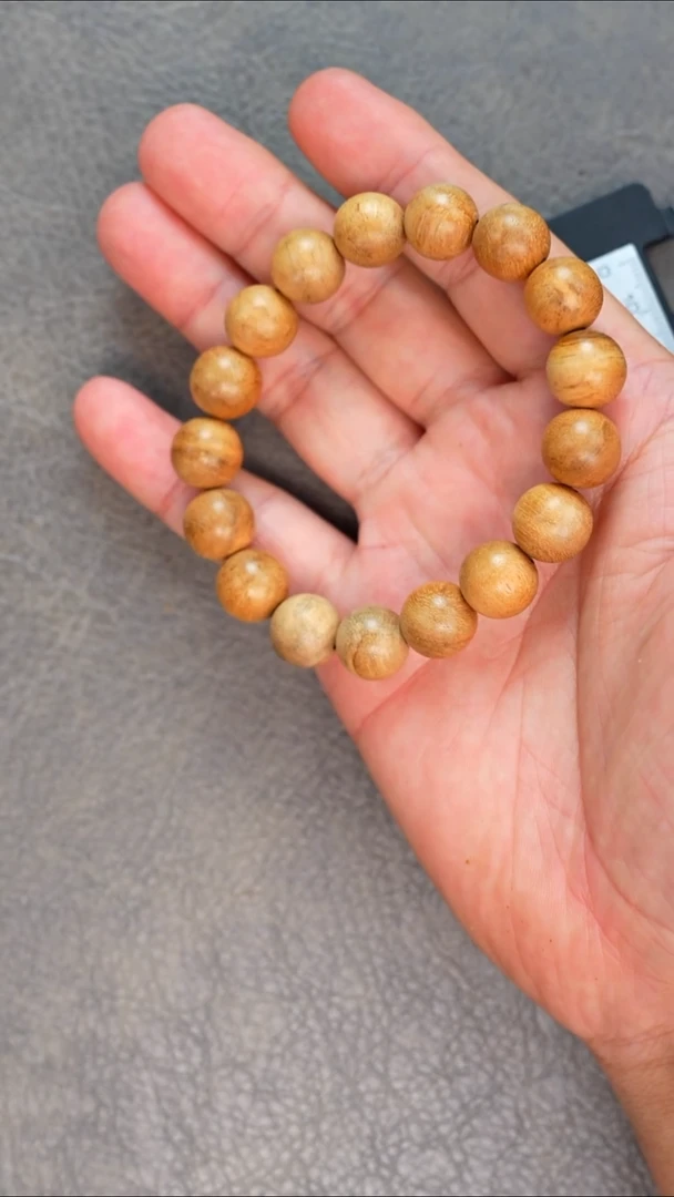 沉香手串44号惠安多样性发一条