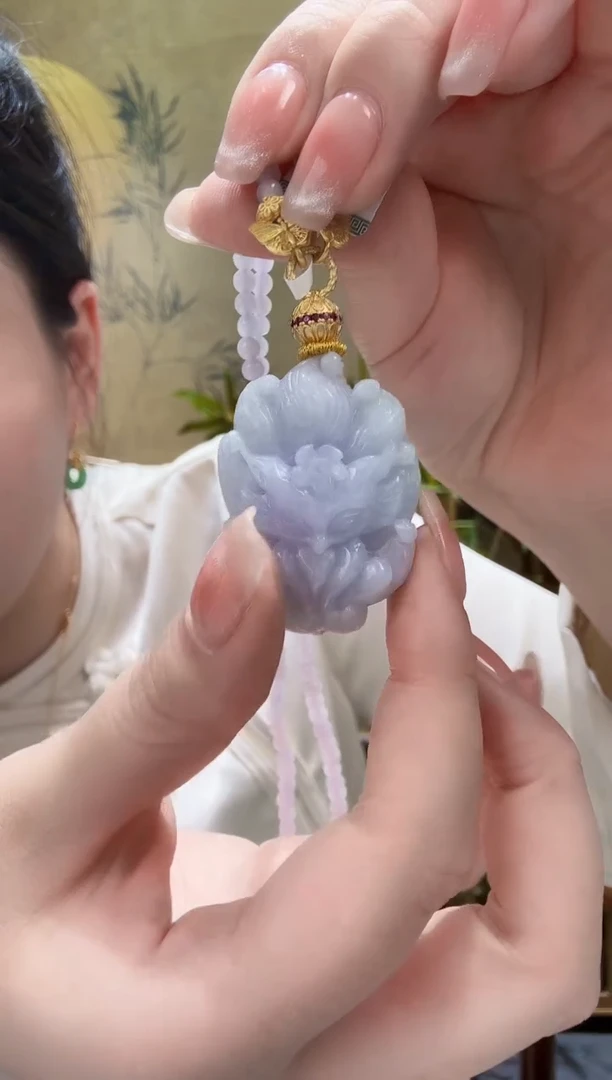 翡翠未镶嵌颈饰吊坠