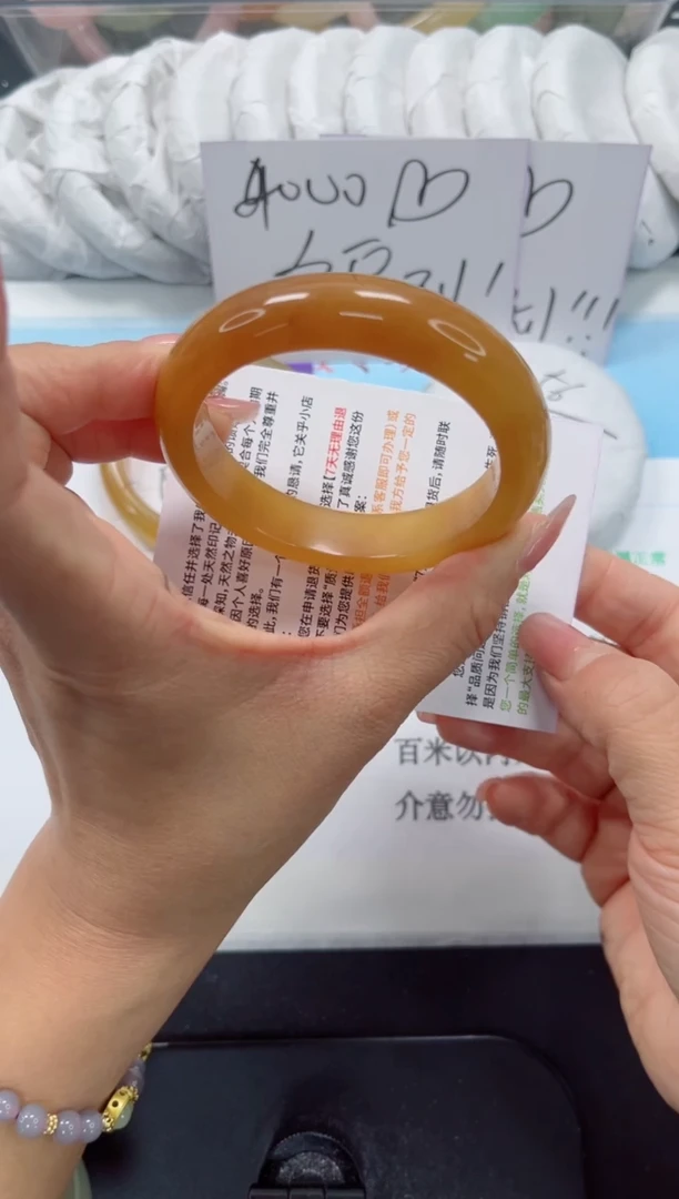 未镶嵌手镯石英质玉89-55.5