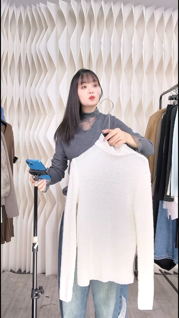 高领肌理感针织打底衫均码