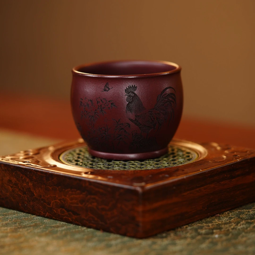 【李玉鸡缸杯】宜兴紫砂水缸杯刻公鸡大吉大利大容量水缸杯家用