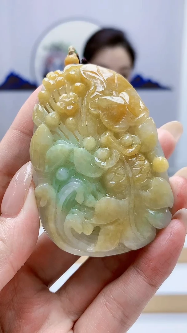 未镶嵌定制翡翠5160MM-毛货挂件69